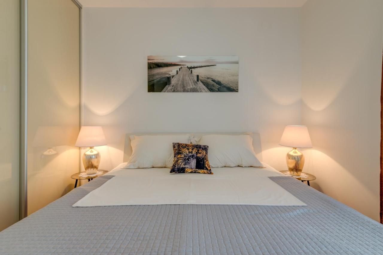 Joy 1 Apartment ノヴァリャ エクステリア 写真