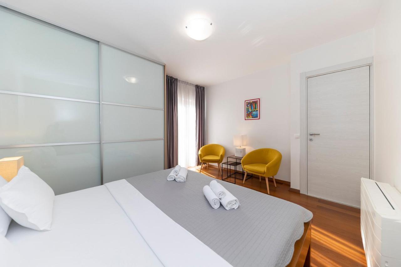 Joy 1 Apartment ノヴァリャ エクステリア 写真