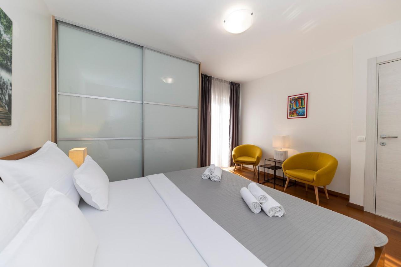 Joy 1 Apartment ノヴァリャ エクステリア 写真