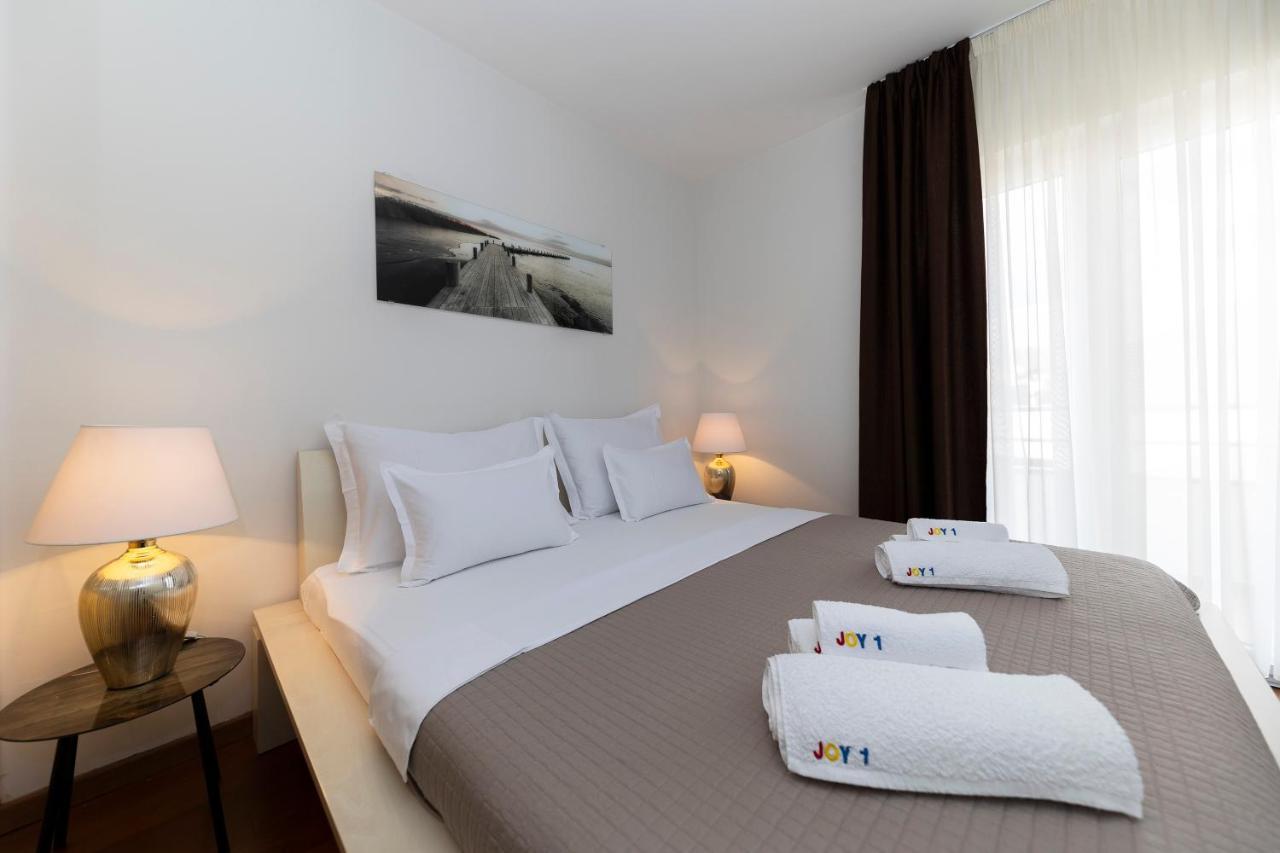 Joy 1 Apartment ノヴァリャ エクステリア 写真
