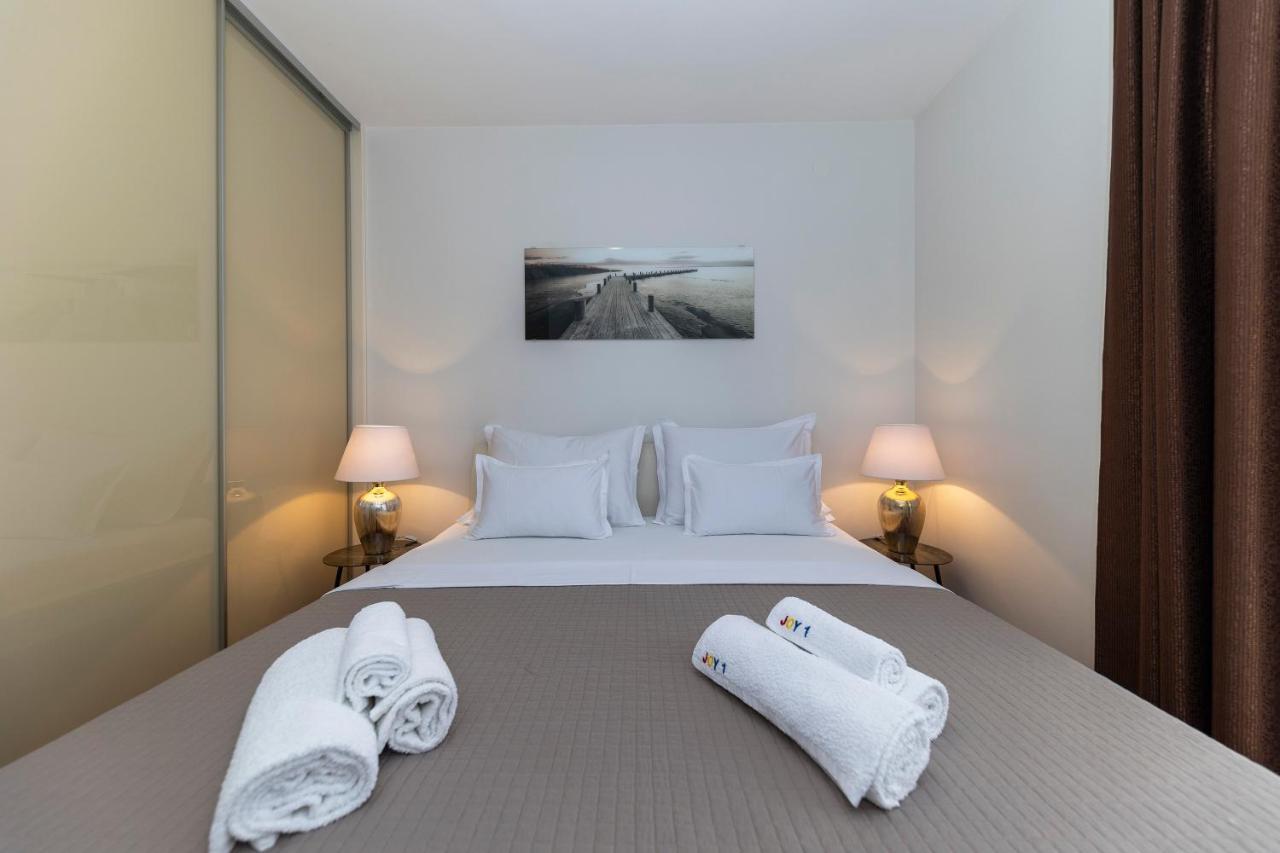 Joy 1 Apartment ノヴァリャ エクステリア 写真